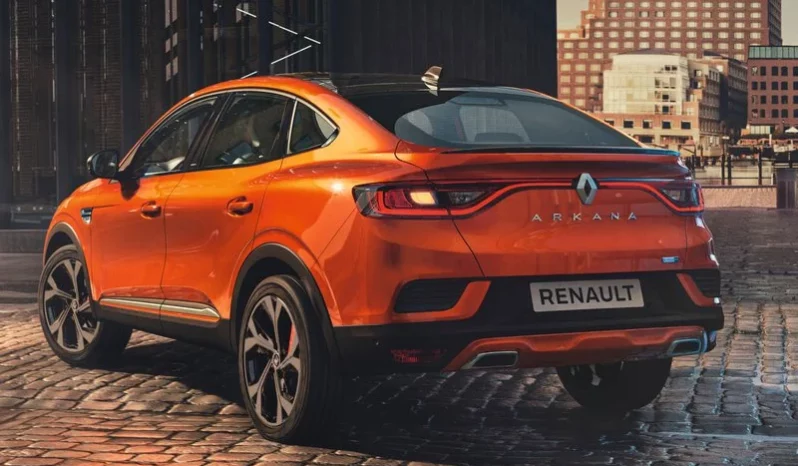 
								Renault Nuovo Arkana pieno									